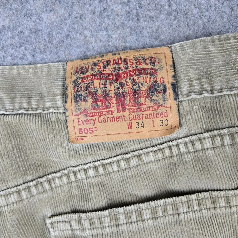 Vintage Levi's 505 Corduroy Pants Mens 34x30 Tan Straight Leg Skater Grunge 90s